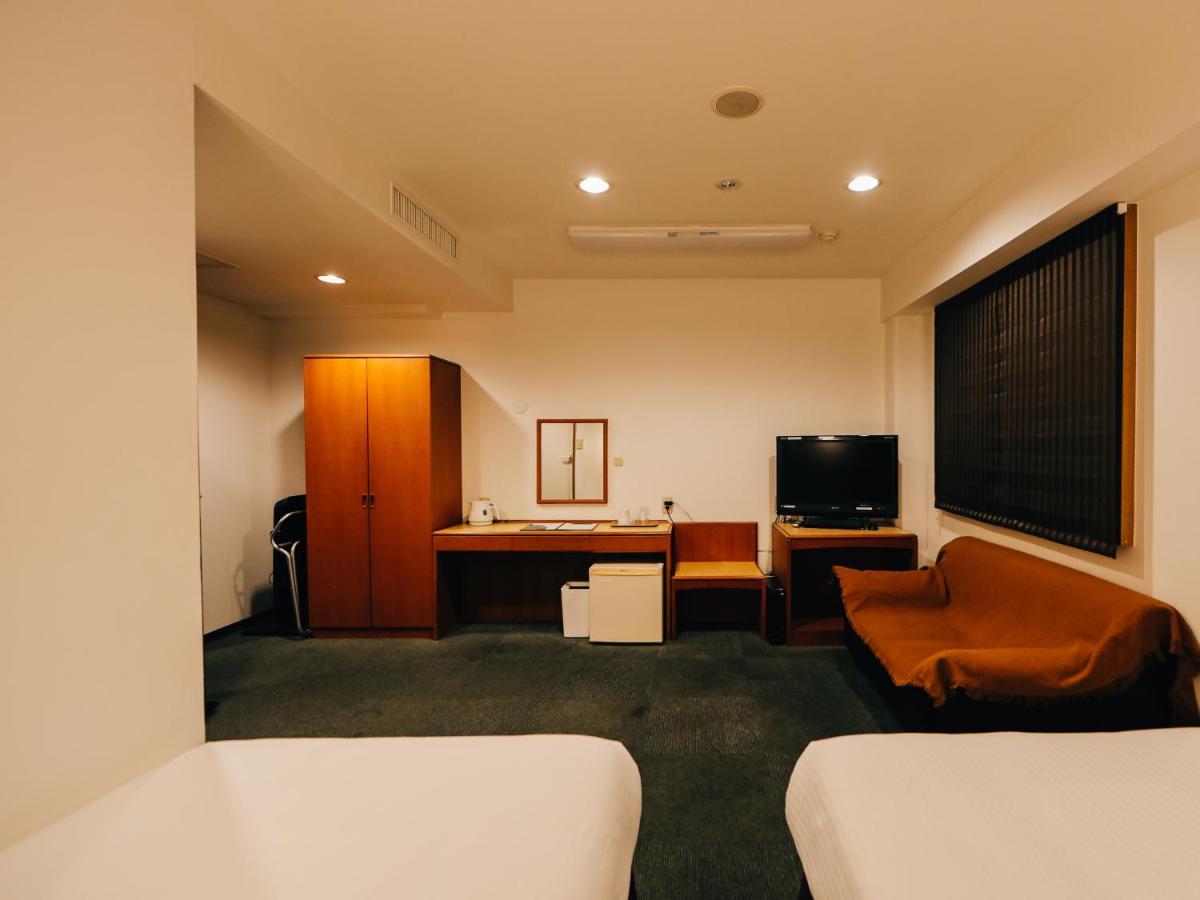 3S Hotel Хирацука Экстерьер фото